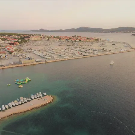 Cirjak Apartamento